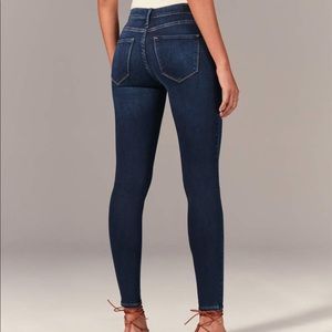 Abercrombie Jean Leggings dark wash, worn once